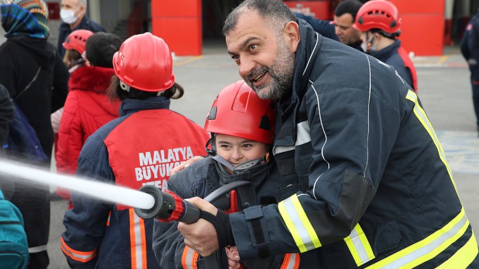 Daun sindromlu uşaqların bu arzusu yerinə yetirildi - FOTO